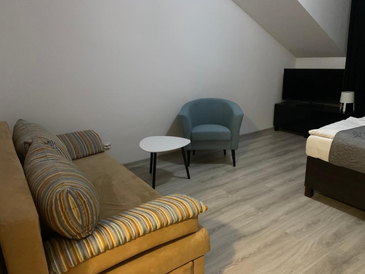 ウェバ U Kruszyny Bed & Breakfast エクステリア 写真