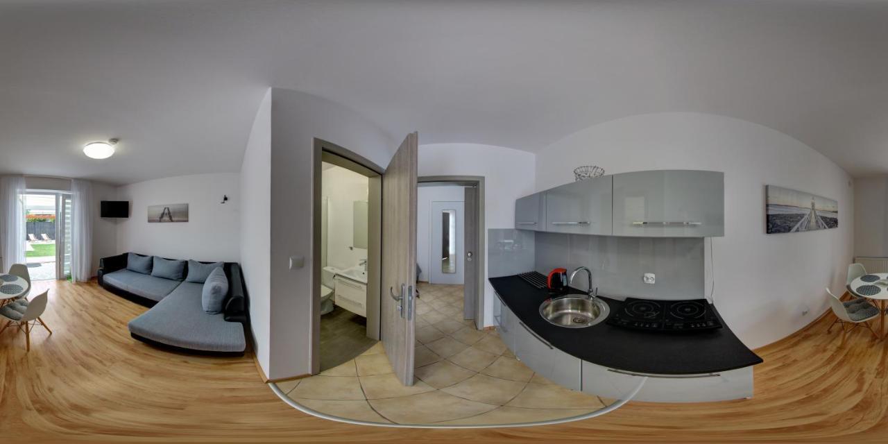 ウェバ U Kruszyny Bed & Breakfast エクステリア 写真
