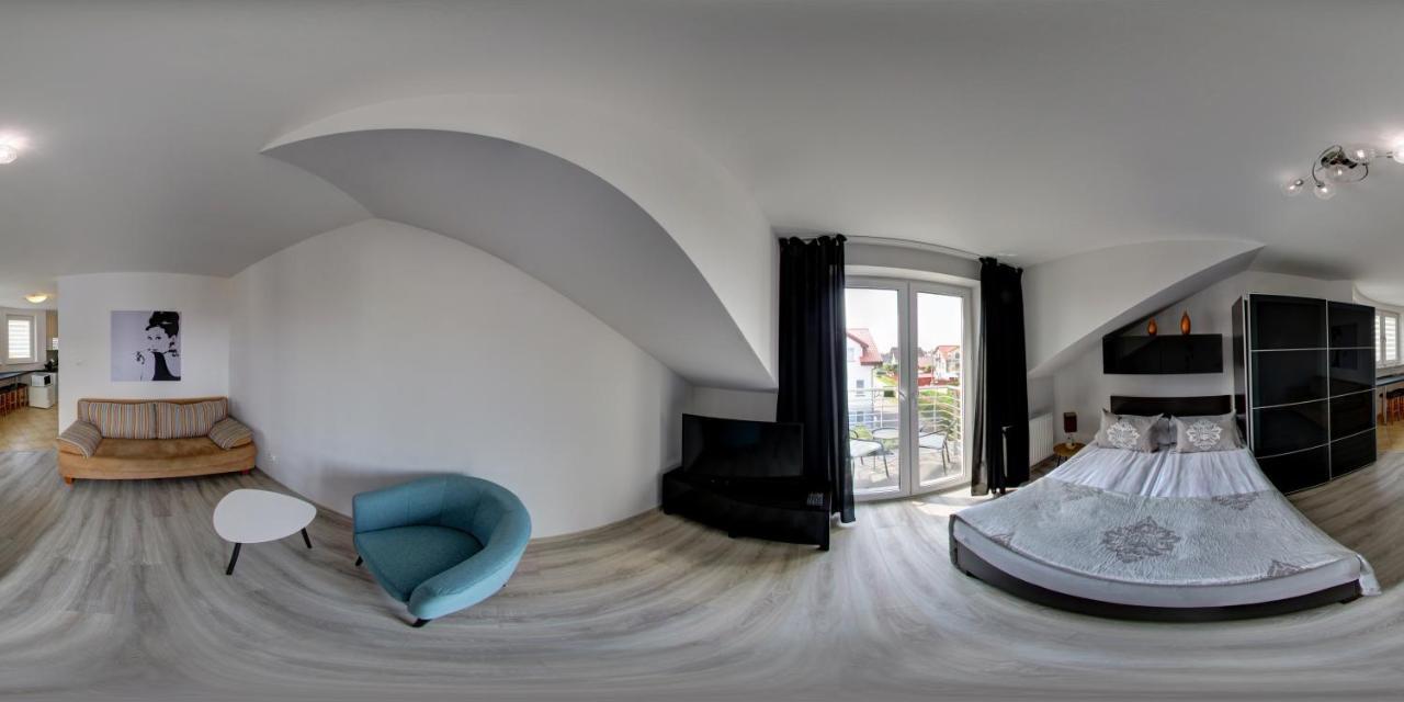ウェバ U Kruszyny Bed & Breakfast エクステリア 写真
